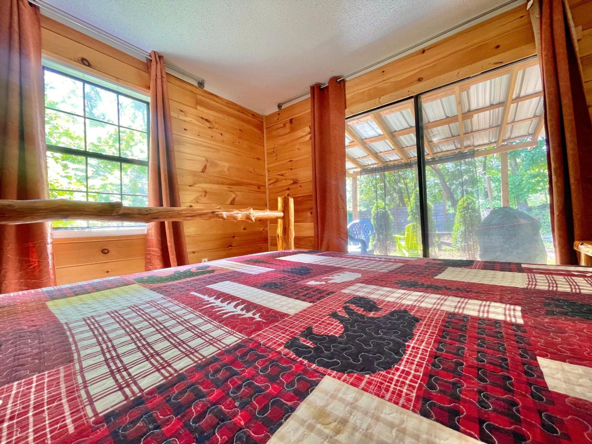 세비어빌 Wild Reindeer 5Min From Parkway Hottub Firepit 빌라 외부 사진